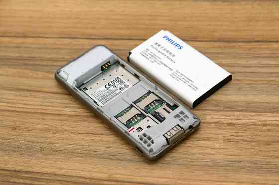 Philips Xenium телефон с батареей 2900мАч Донецк