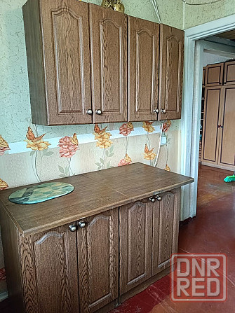 Продам 1 комнатную квартиру на Макаронке, пр-т Ильича Донецк - изображение 1