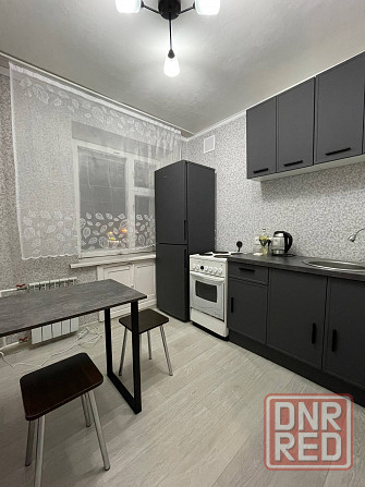 сдам квартиру на почте Макеевка - изображение 1