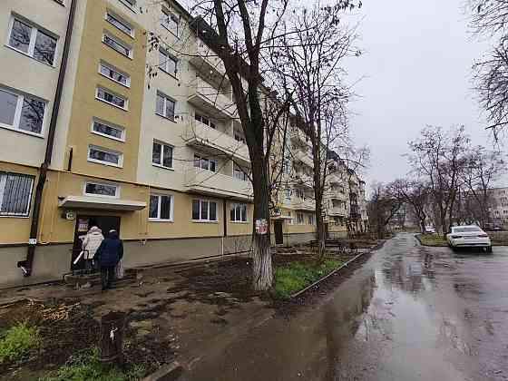 Продается трехкомнатная квартира в Центральном районе Мариуполь