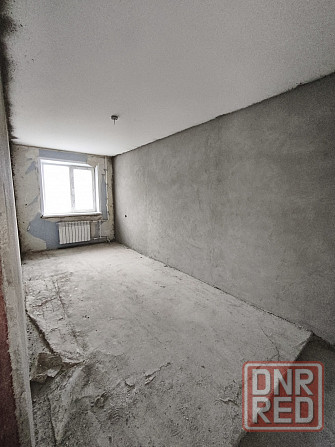 Продается трехкомнатная квартира в Центральном районе Мариуполь - изображение 1