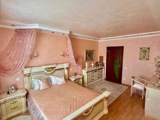 4-х комнатной квартиры, 130м,кв.Пролетарский р-н Донецк