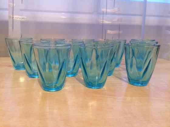 рюмки раритетные - голубое (купоросное) стекло набор 12 штук Донецк