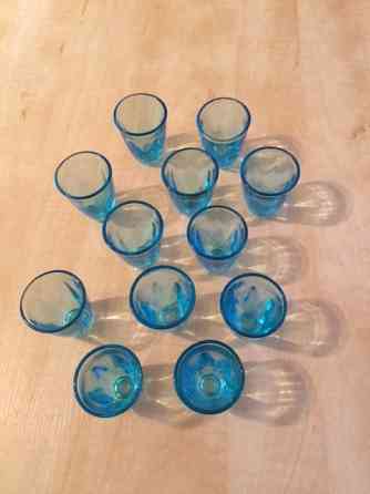 рюмки раритетные - голубое (купоросное) стекло набор 12 штук Донецк