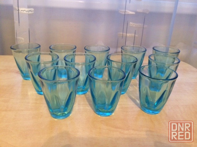 рюмки раритетные - голубое (купоросное) стекло набор 12 штук Донецк - изображение 1