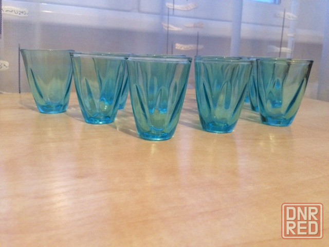 рюмки раритетные - голубое (купоросное) стекло набор 12 штук Донецк - изображение 2