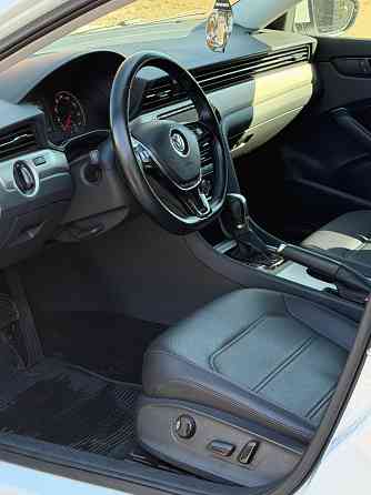 Шикарный VW PASSAT Донецк