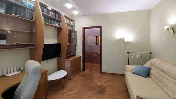 Сдаётся 2-х комнатная квартира в Калининском районе на длительный срок. Донецк