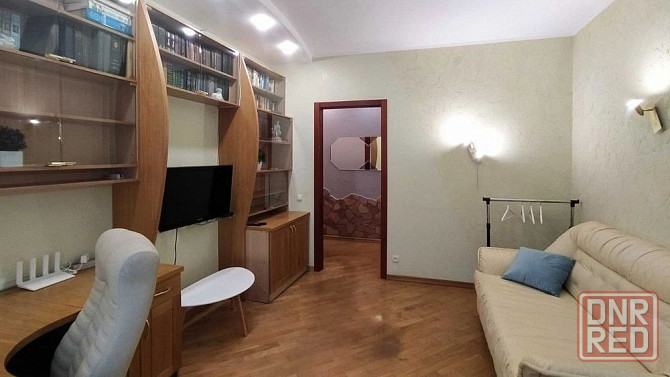 Сдаётся 2-х комнатная квартира в Калининском районе на длительный срок. Донецк - изображение 2