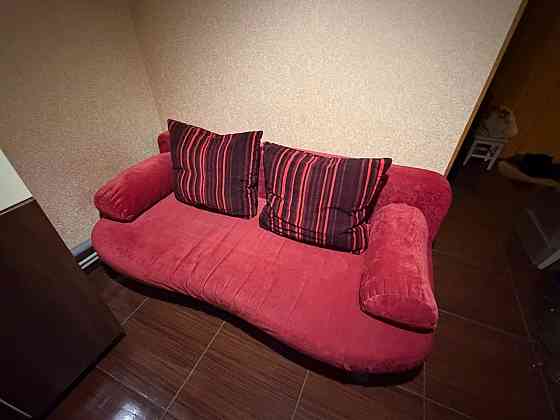 Продам хороший диван Донецк
