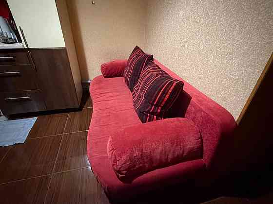 Продам хороший диван Донецк
