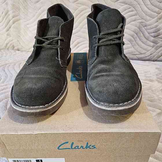 Ботинки демисезонные размер 43 материал - нубук Донецк