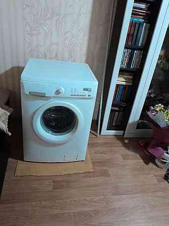 Продам стиральную машинку Макеевка