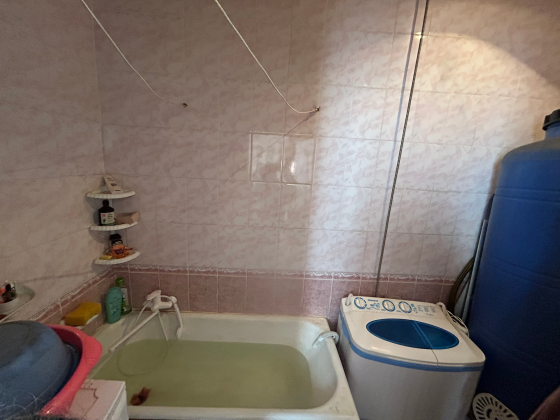 Продается добротный дом . Макеевка, Зеленый Мирный ( напротив школы 49 Макеевка