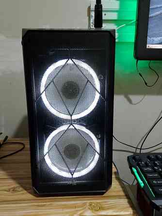 Продам пк 27т.р Донецк