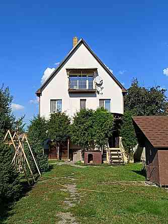 Дом 200 м² на участке 10 сот. Донецк