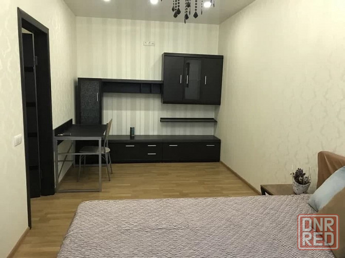 Сдаю двухкомнатную квартиру в Калининском районе, г. Донецк Донецк - изображение 1