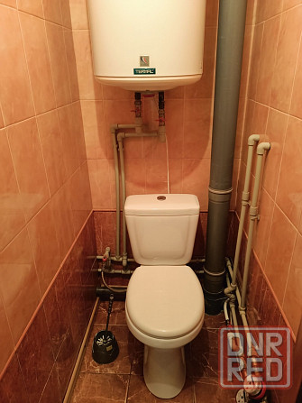 Сдаётся 2-ая квартира в Кировском районе Ориентир: Мирный Этаж: 6/9, вода каждый день. Донецк - изображение 4