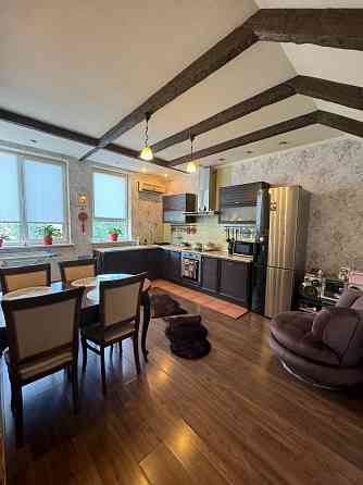 Продам 3 ком.кв 140 м2 в двух уровнях, центр, Донбасс Арена, гостиница Шахтер. Донецк