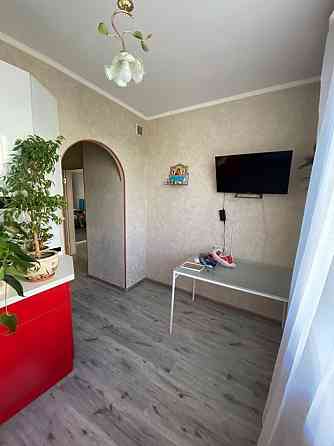 Сдается:1-комнатная квартира Этаж: 3 Район:Ворошиловский Стоимость:26000 Залог:26000 Донецк