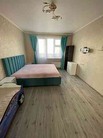 Сдается:1-комнатная квартира Этаж: 3 Район:Ворошиловский Стоимость:26000 Залог:26000 Донецк