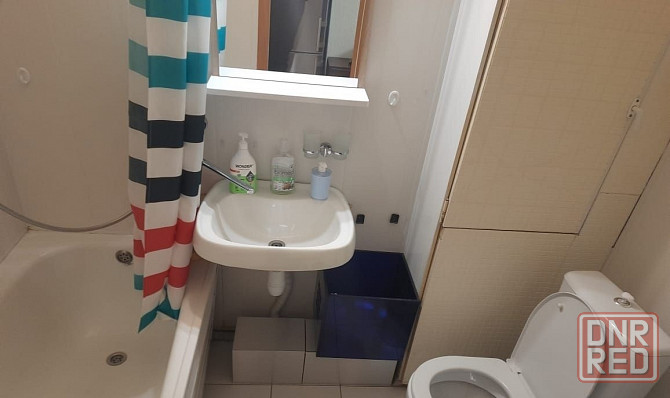 Сдаю однокомнатную квартиру в Буденовском на 5 этаже многоэтажного дома с площадью 39м Донецк - изображение 2