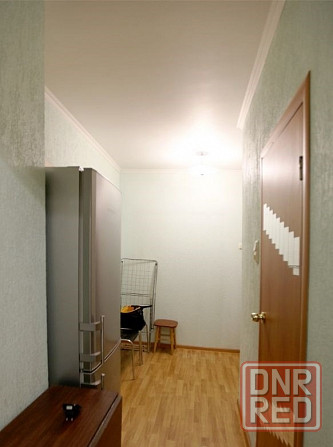 Сдаю однокомнатную квартиру в Буденовском на 5 этаже многоэтажного дома с площадью 39м Донецк - изображение 3