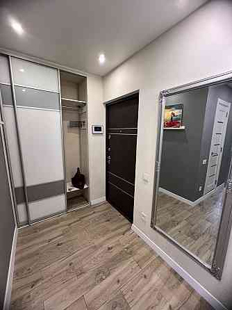 Сдается 2х-комнатная квартира на длительный период в Ворошиловском районе по ул. Щорса Донецк