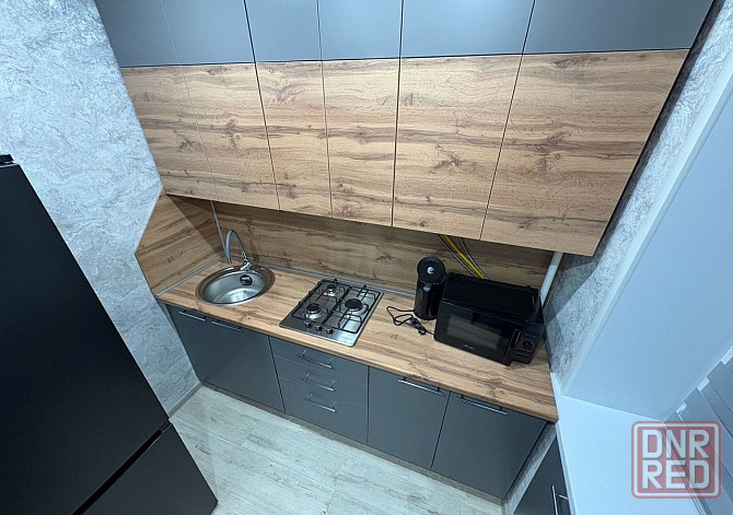 Сдаю однокомнатную квартиру 31.0 м² этаж 4/9 город Донецк, Киевский район, улица Челюскинцев. Донецк - изображение 2