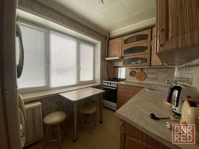 Сдается двухкомнатная квартира в Кировском районе по улице Высоцкого 8. Донецк - изображение 1