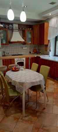 Дом 200м,кв, 5комн.ул.Декоративная Калининский р-н. 22млн Донецк