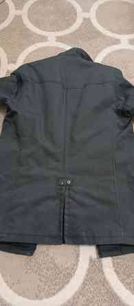 Продам мужскую куртку 54-56 разм Кировское