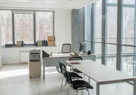 Помещение в бц, хорошее состояние, 70кв, Белый лебедь Донецк