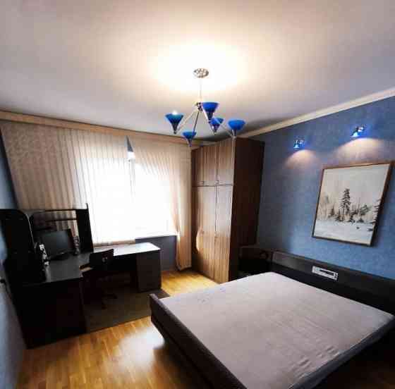 Сдаю двухкомнатную квартиру 52.0 м город Донецк, Ворошиловский район, по проспекту Дзержинского. Донецк