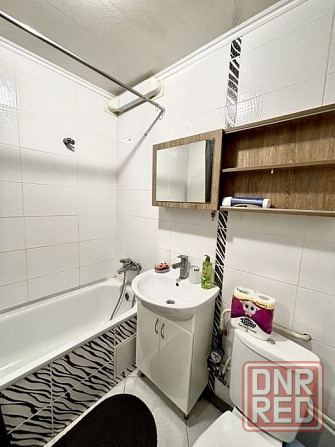 Сдаю однокомнатную квартиру! Район: Буденовский Площадь: 35м Аренда: 23.000 рублей в месяц Донецк - изображение 2