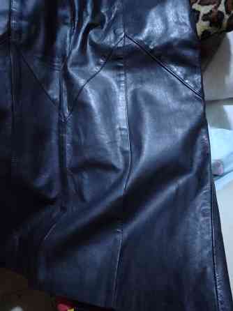 Костюм женский кожаный черного цвета Донецк