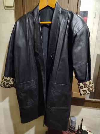 Костюм женский кожаный черного цвета Донецк