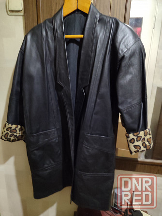 Костюм женский кожаный черного цвета Донецк - изображение 1