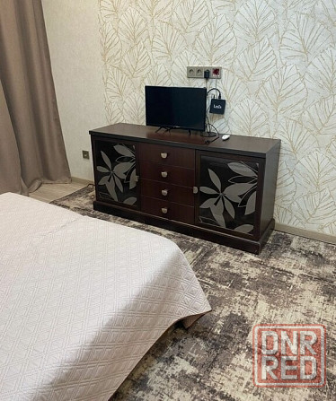 Сдаю однокомнатную квартиру 42.0 м² этаж 1 город Донецк, Ленинский район Донецк - изображение 3