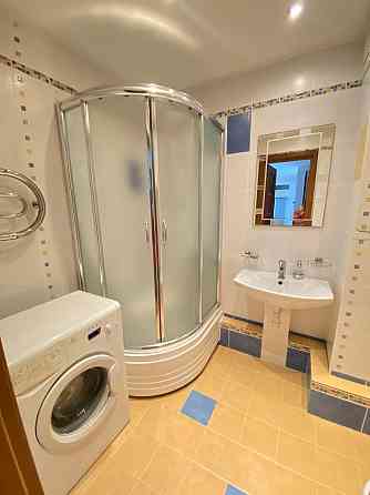 Продается двухкомнатная квартира в Левобережном районе Мариуполь