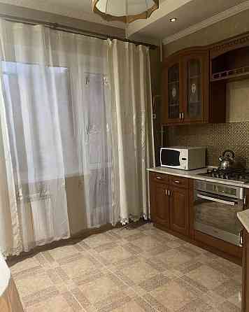 Сдается двухкомнатная квартира в Калининском районе, улица Марии Ульяновой, 61 Донецк