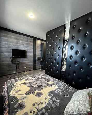 Сдаю студию 27.0 м² этаж 8/14 город Донецк, Калининский район, проспект Ильича. Донецк