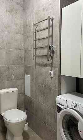 Сдаю двухкомнатную квартиру 55.0 м² этаж 3 город Донецк, Калининский район. Донецк