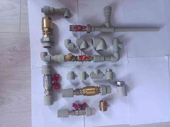 Комплектующие для пластиковых труб Донецк