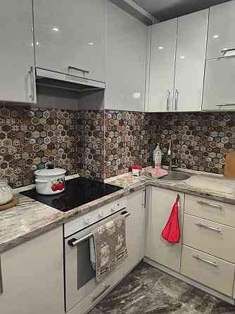 Сдам 2-комнатную квартиру на Щетинина. Донецк