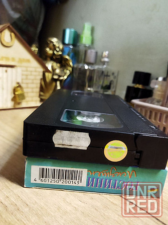 Видеокассета ,vhs гостиница искушений 2 Макеевка - изображение 3