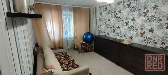 Продам отличную 1 к.кв с евроремонтом дом с лифтом и тех эт. Кирова 31 Донецк