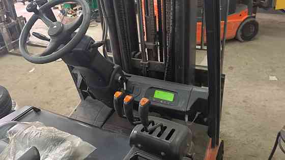 Погрузчик вилочный Doosan Донецк