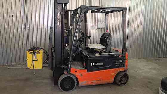 Погрузчик вилочный Doosan Донецк