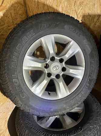 Продам все сезонные шины на дисках 265 65 R17 с ТOYOTA PRADO Донецк